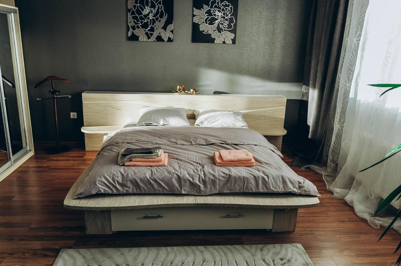 Apartment Пінськ Екстер'єр фото